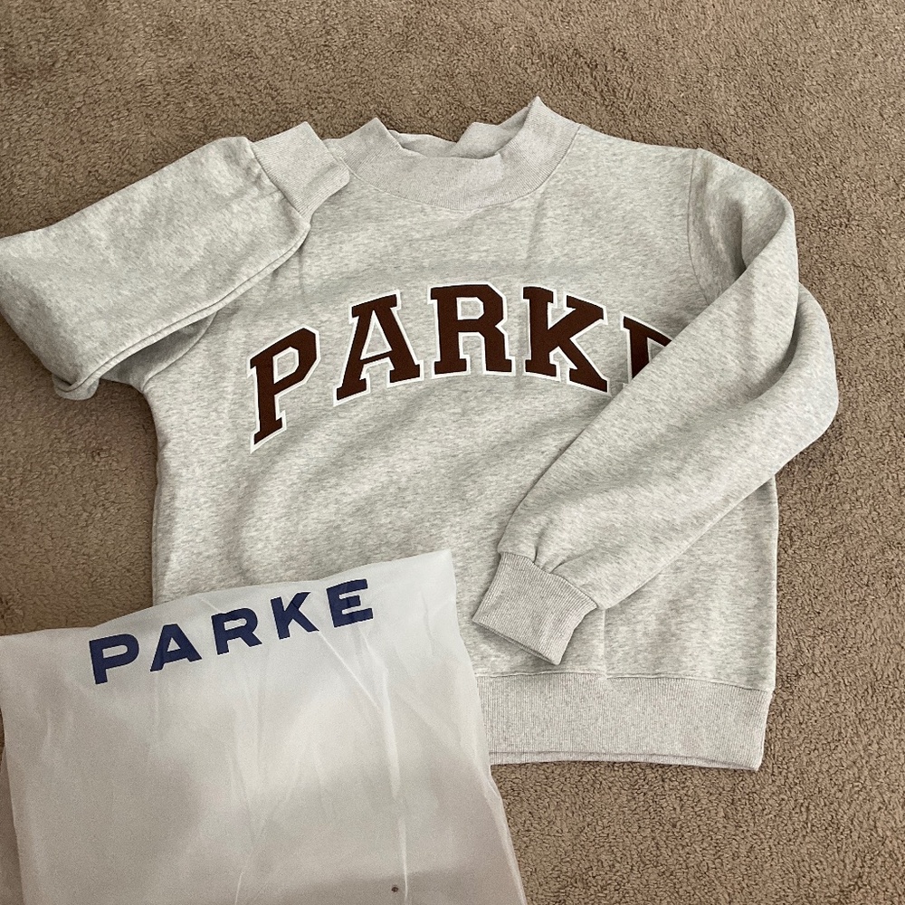 Parke Light Gray Crewneck Sweatshirt with Brown Logo